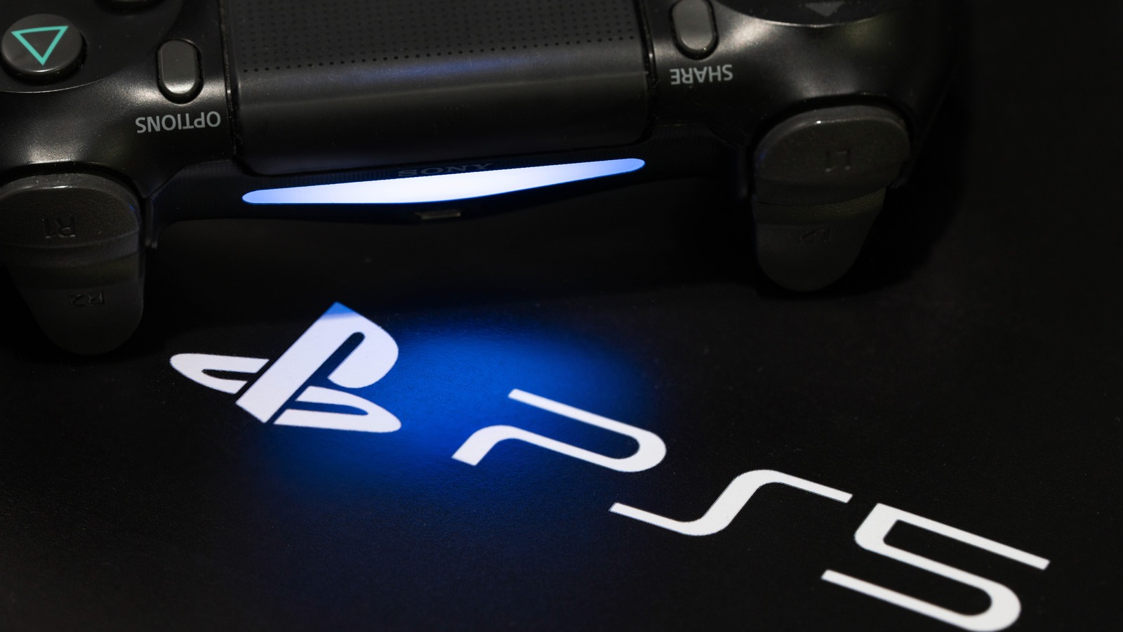 White DualSense wireless controller for PlayStation 5